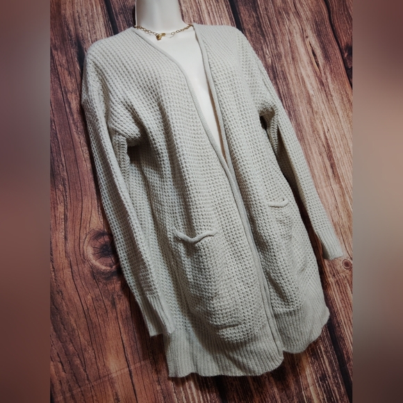 Daytrip Women's Light Cream Open-Front Cardigan Size Small! - Picture 2 of 3